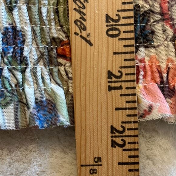 Anthropologie Aurelia Smocked Top Size Large - Picture 15 of 15